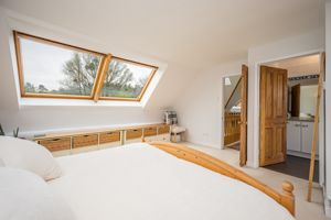 Bedroom- click for photo gallery